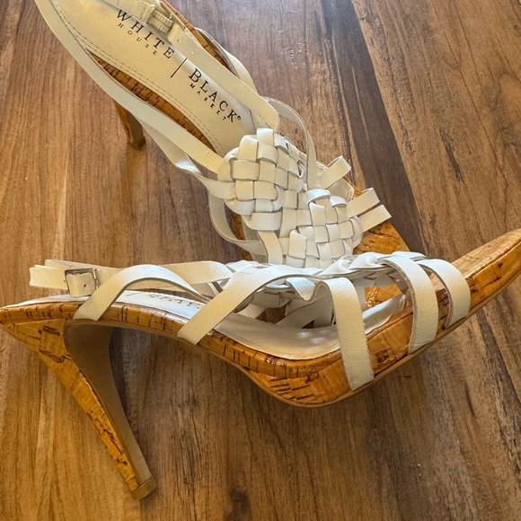 White House Black Market Women's White Sandals - Picture 2 of 6